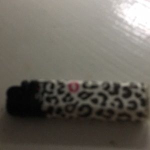 Meet your Posher, Ely